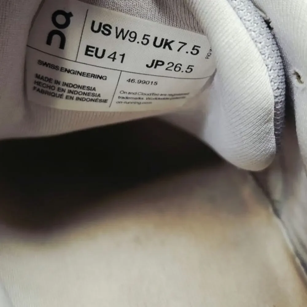 Oncloud Women 9.5 Comfy footwear